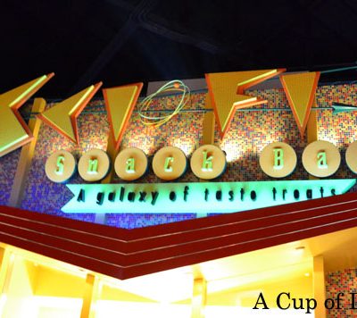 Sci-Fi Dine-In Theater Menu Review & Pics